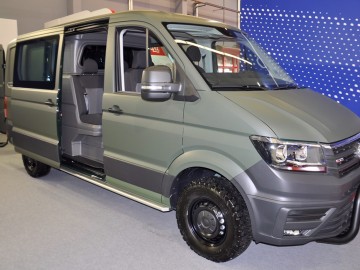 Volkswageny w kolorze khaki